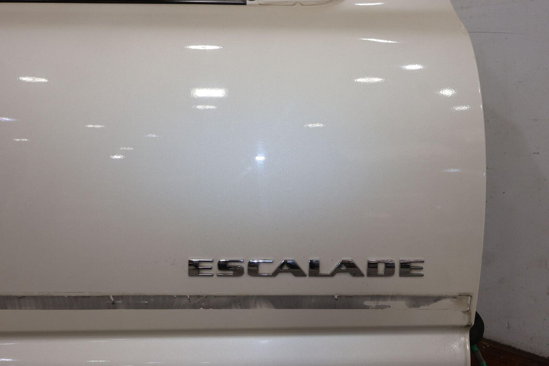 02-06 Cadillac Escalade Front Right RH Door W/Glass (White Diamond 98U) Short WB