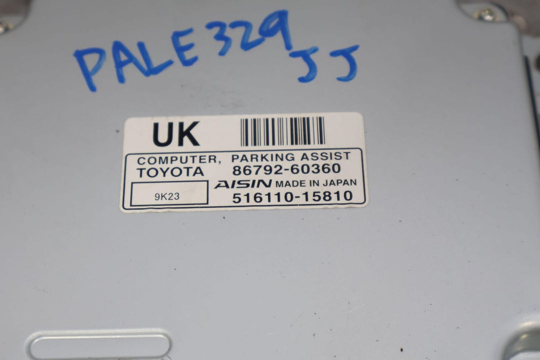 10-13 Lexus GX460 Park Assist Control Module (86792-60360) See Notes