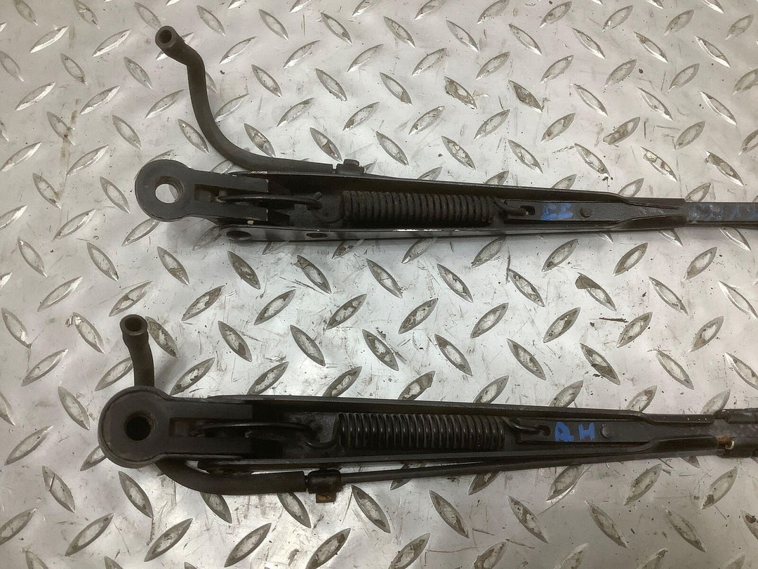 TVR Chimaera Pair of LH & RH Wiper Arms (Right Hand Drive) OEM