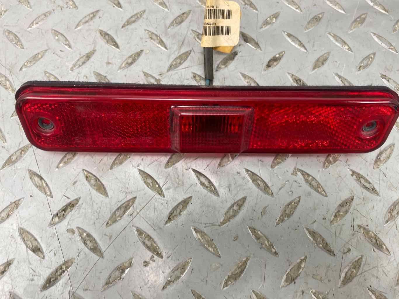 03-09 Hummer H2 Right RH Rear Red LED Side Marker Light/Lamp OEM TESTED