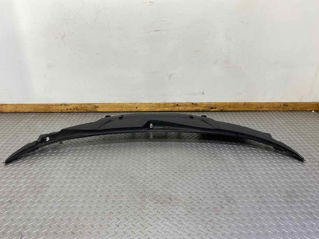 05-12 Porsche 911 Carrera 997 Front Center Cowl Vent Panel W/O Seal (Black)