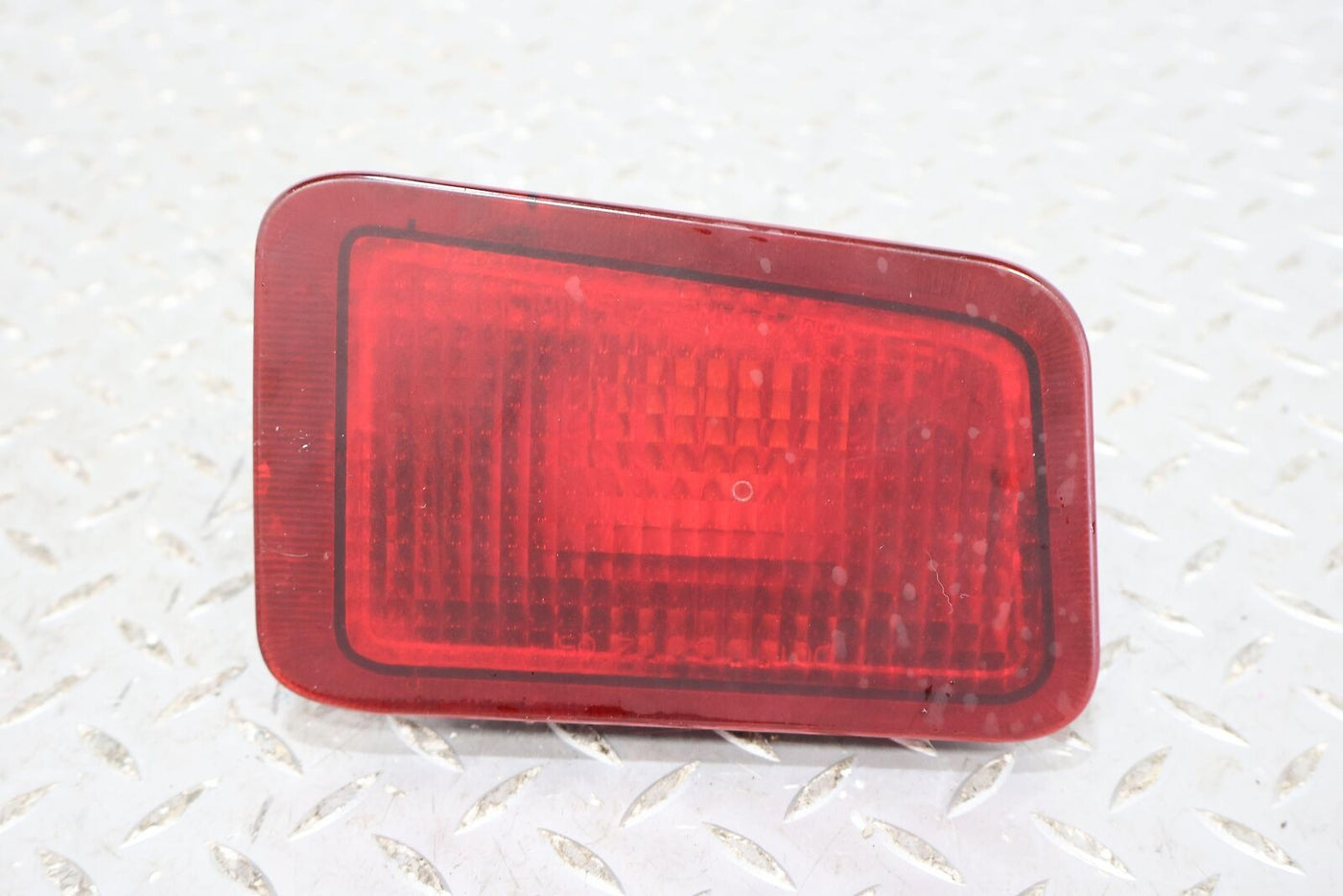 05-09 Hummer H2 SUT Rear Left LH Tail Light Lamp (Light Haze) Tested