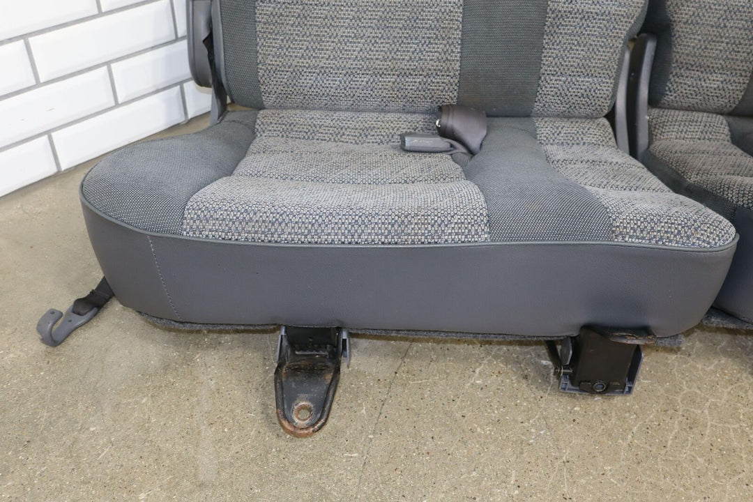 1992 Toyota Land Cruiser Pair LH&RH 2nd Row Cloth Seat (Gray FD10) Some Tears