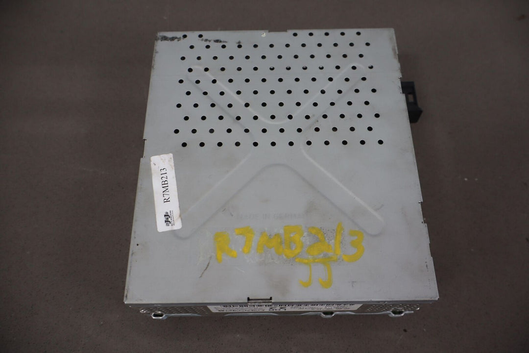 2007 Maybach 57 W240 Gateway Audio Amplifier Module A2118706889