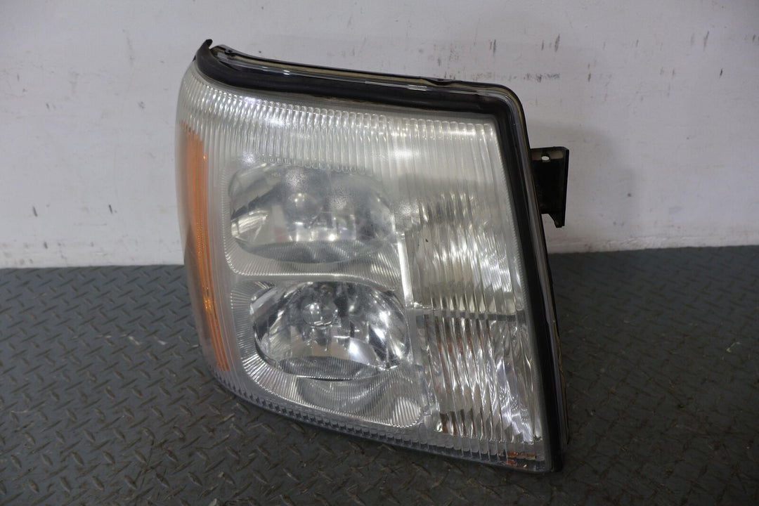 02-06 Cadillac Escalade Right RH Passenger Headlight Lamp (Tested) Hazy Lens