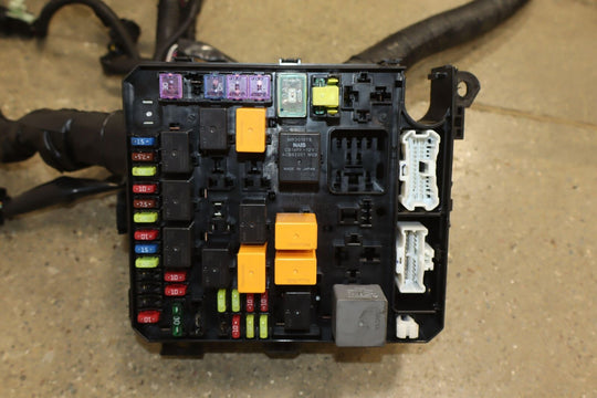 2010 Mitsubishi Lancer Evolution X SE Underhood Engine Fuse Box/Wiring