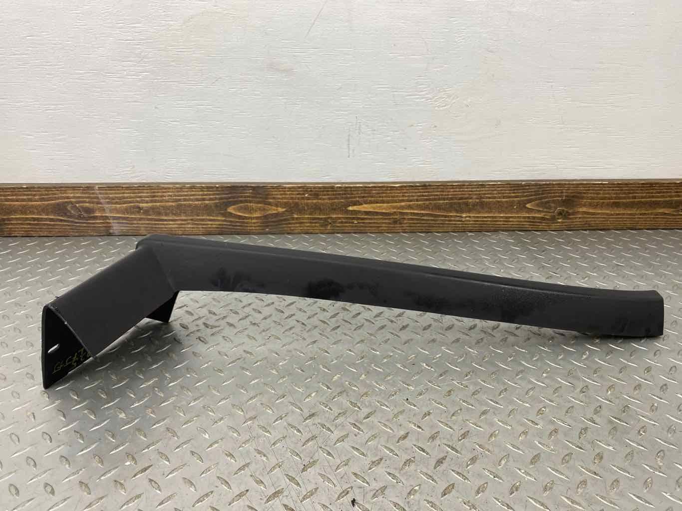 03-09 Hummer H2 Left LH Driver Front Fender Mounted Flare Moulding OEM (Black)