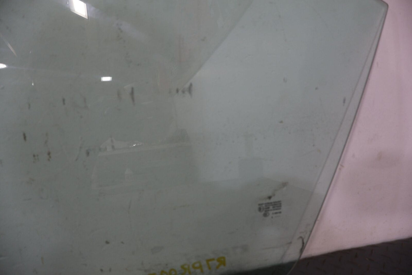 05-12 Porche 911 997 Convertible Front Left LH Door Window Glass (Glass Only)