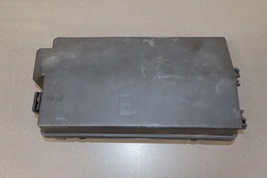 2012-2015 Chevy Camaro SS Underhood Engine Fuse Box