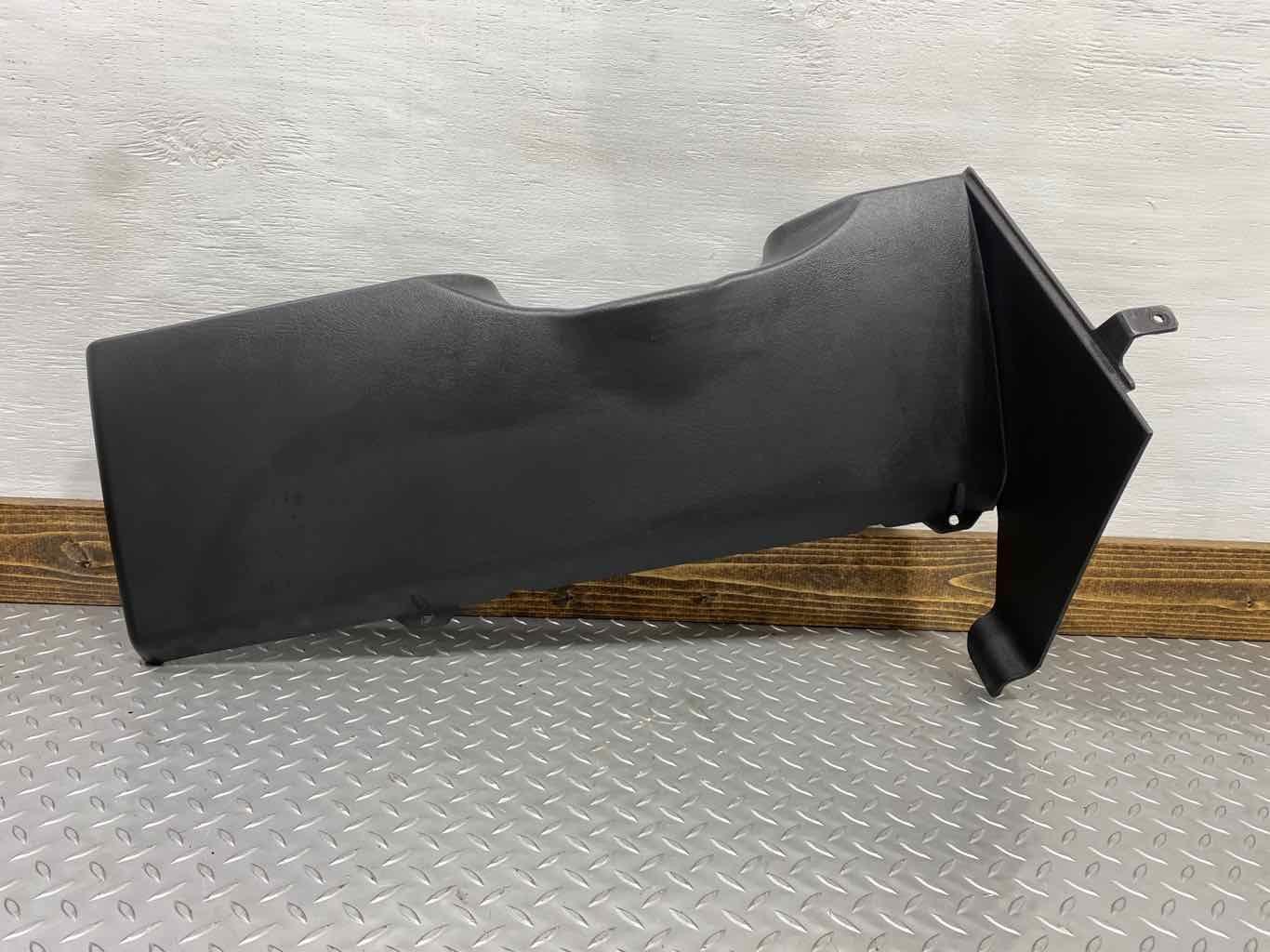 03-07 Hummer H2 Driver Left Dashboard Knee / Kick Bolster (Ebony 48i)