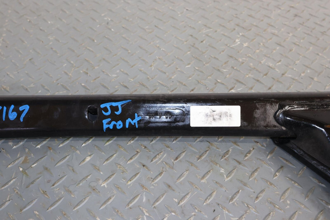 01-07 Volvo V70R Wagon OEM Suspension Strut Bar (191K)