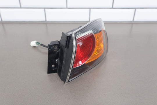 08-15 Mitsubishi Lancer Evo X Sedan Tail Light Right RH Outer (Quarter Mount)