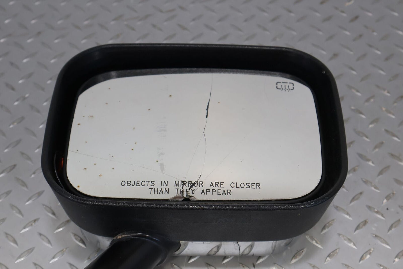 03-07 Hummer H2 Right Power Door Mirror (Black/Chrome R13)Cracked Cap For Parts