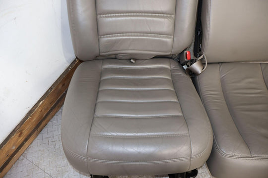 03-07 Hummer H2 2nd / Rear Row Leather Seat (Light Wheat 50i) SUV Only