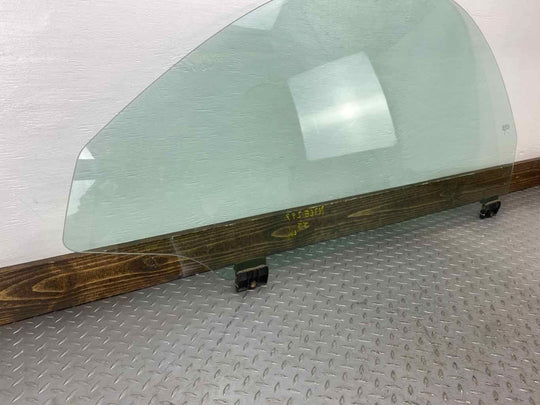 03-06 Chevy SSR Front Right RH Passenger Door Window Glass (Glass Only)