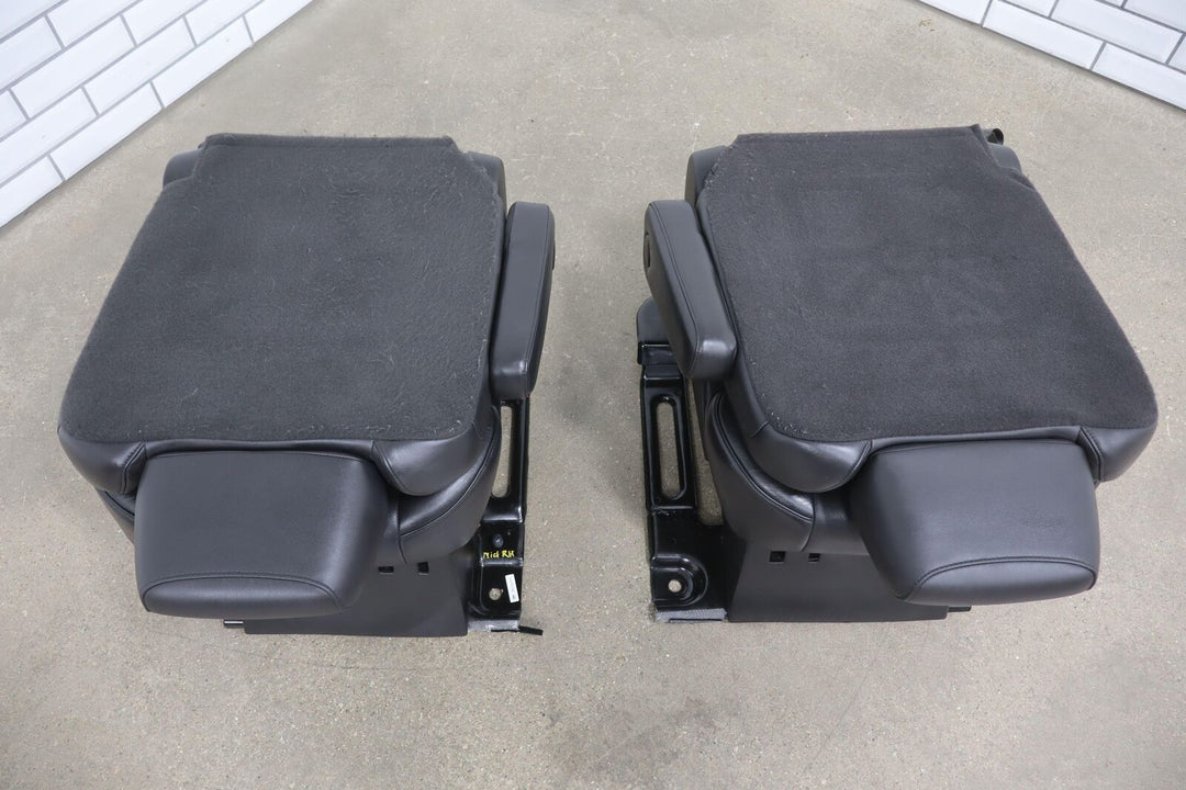 2020 Cadillac Escalade 2nd Row Seat Set Left / Right Captains Chairs (Jet Black)