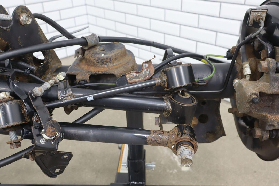 10-20 Lexus GX460 Rear Axle Dropout W/ 3.09 Differential/Brakes (Coil Spring)