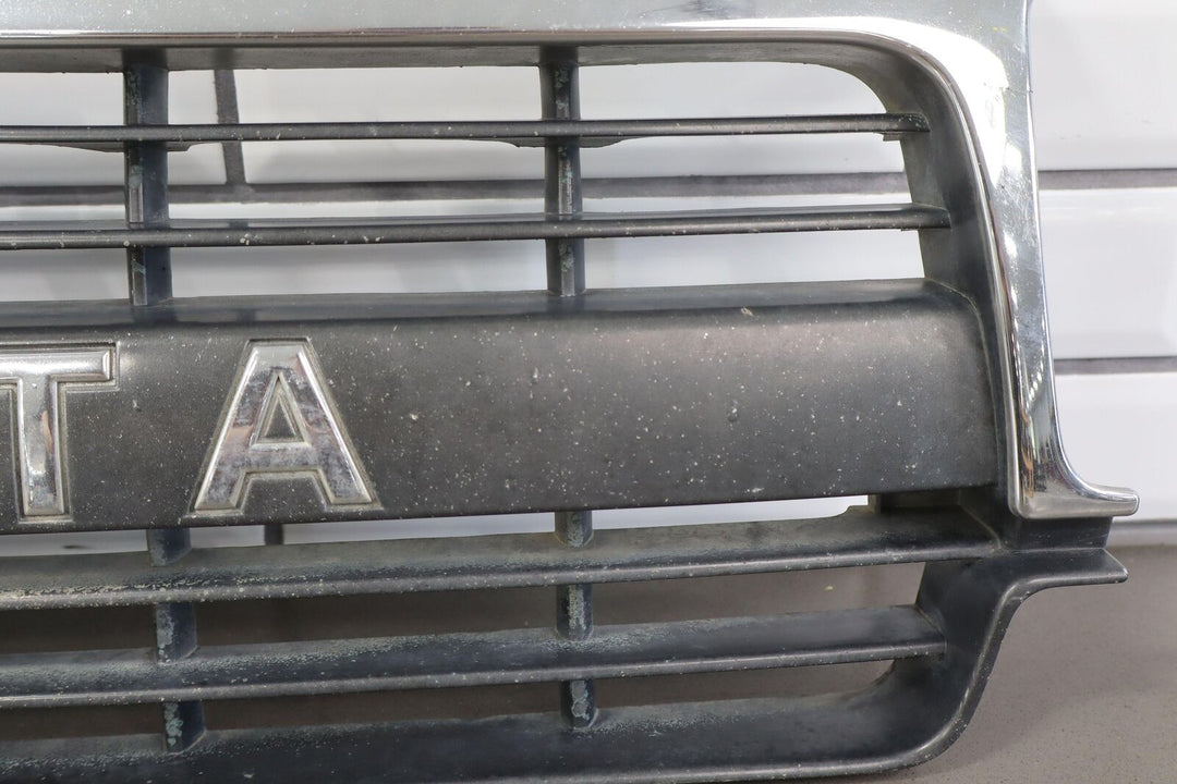 91-94 Toyota Land Cruiser Upper Grille Weathered See ALL Photos