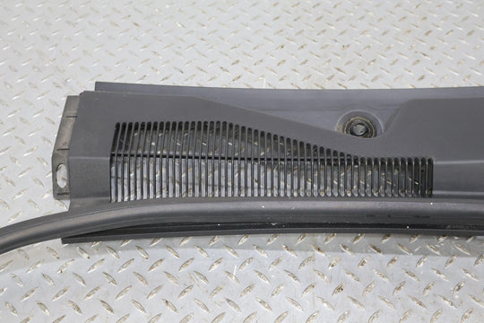 10-15 Chevy Camaro SS Front Center Cowl Vent Panel (Textured Black) Sun Fade