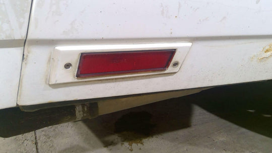 1986 Chevy Monte Carlo SS Right Rear Side Marker with Bezel (White U3967)