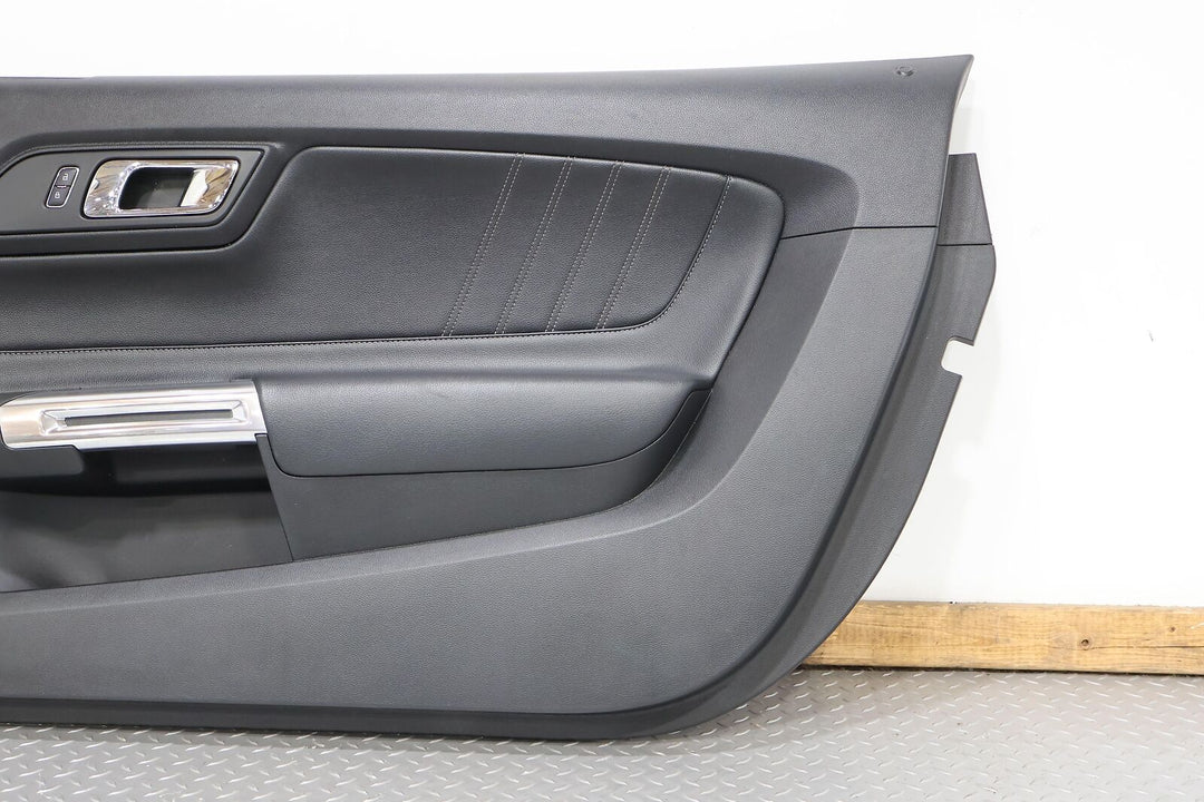 15-17 Ford Mustang GT Right Passenger Interior Door Trim Panel (Ebony) See Notes