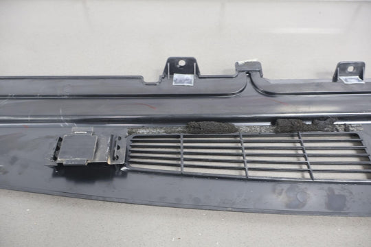 03-07 Hummer H2 OEM Upper Dash Cover Pad (Ebony 482) See Description