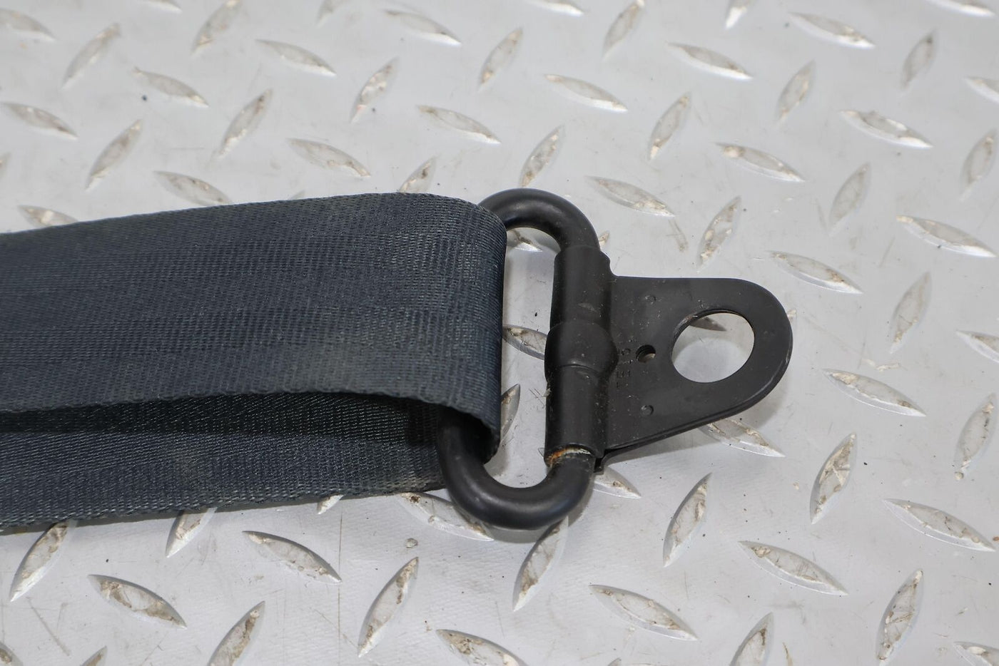 90-93 Chevy C4 Corvette Front Right RH Seat Belt Retractor (Black 19I) Notes