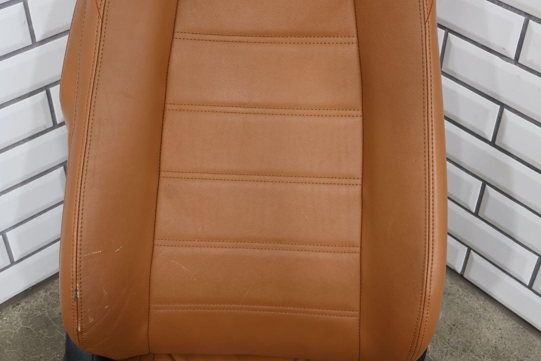 17-19 Fiat 124 Spider Lusso Front Right RH Manual Leather Seat (Saddle Leather)