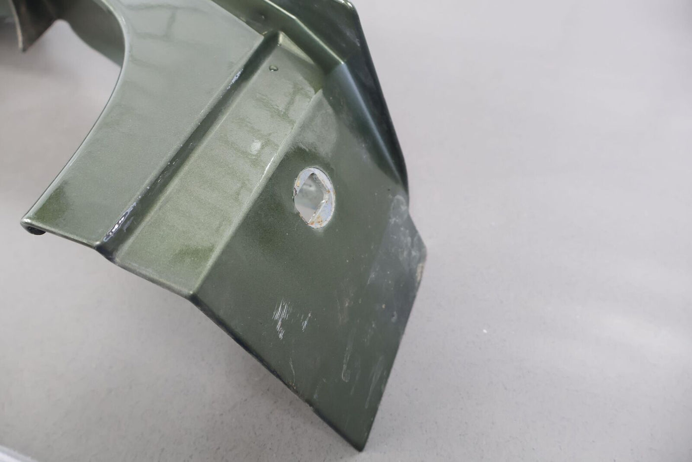 03-09 Hummer H2 Passenger Right Fender (Sage Green 45U)