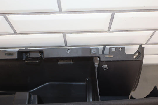 2008-2009 Hummer H2 OEM Glove Box Compartment Door (Ebony 192)