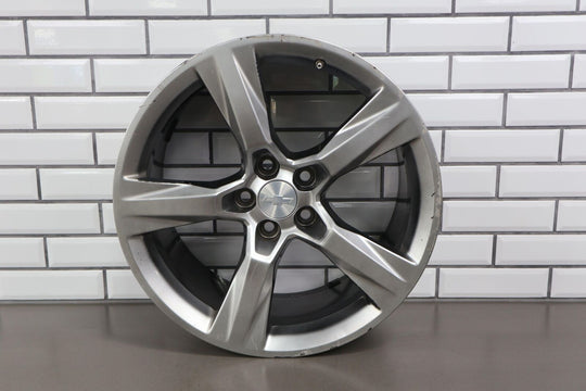 16-18 Chevy Camaro SS Rear Right 20x9.5 5 OEM Spoke Wheel (Silver) Curb Rash