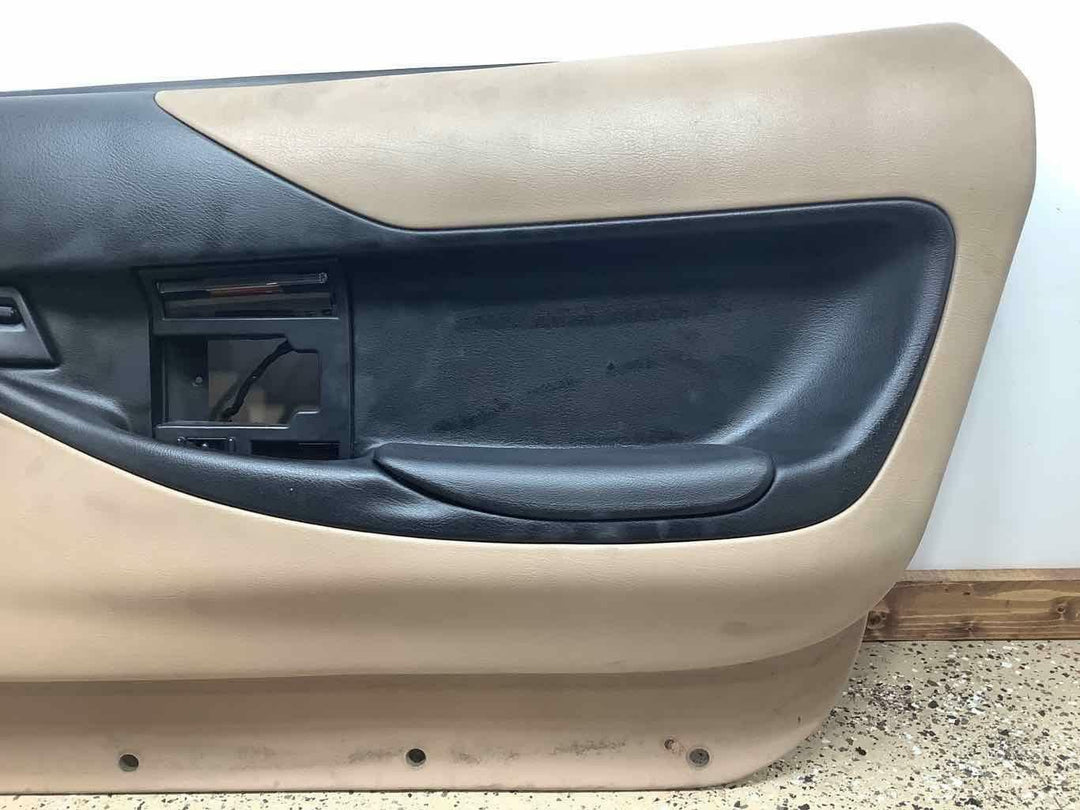 94-96 Chevy C4 Corvette Passenger Right Door Trim Panel (Light Beige)See Notes