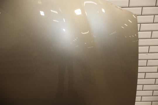 47318133