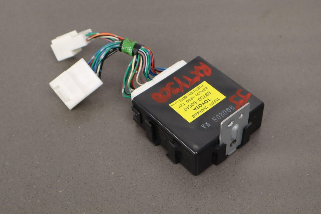 98-02 Toyota Land Cruiser / LX470 Theft-Locking Control Module (Center Dash)