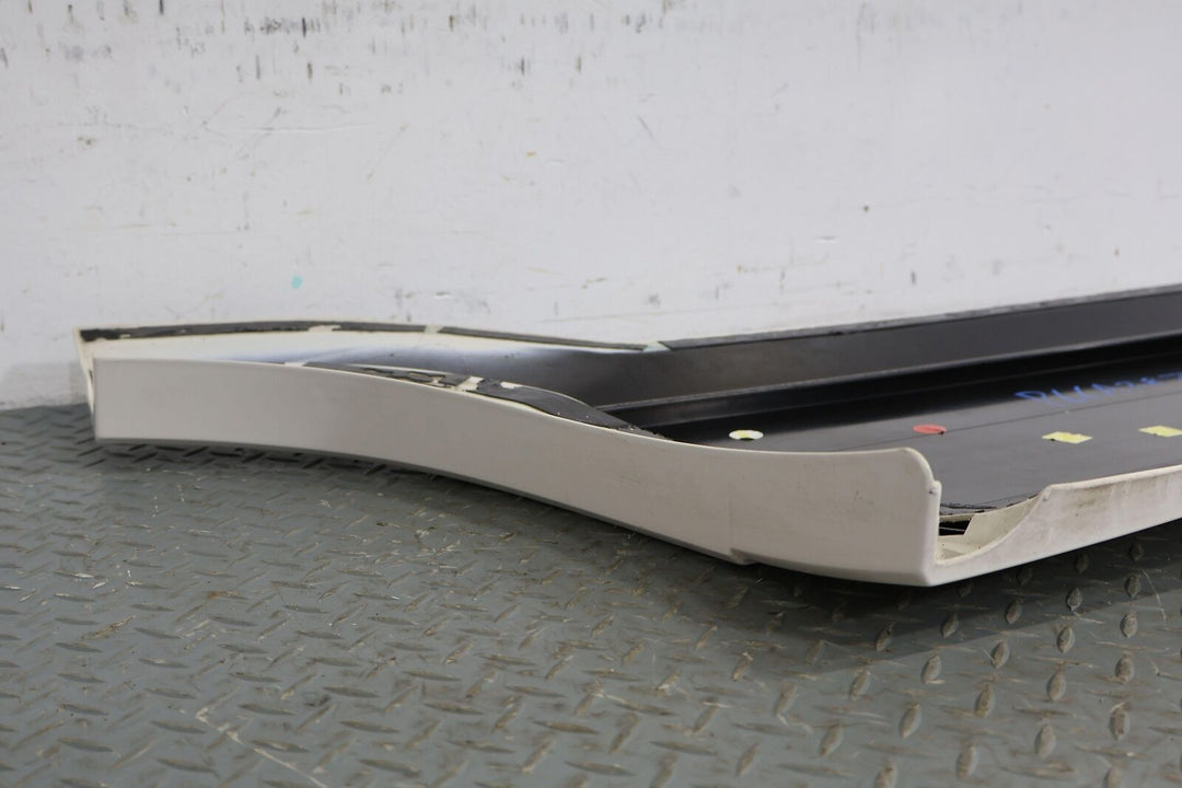 02-06 Cadillac Escalade Rear Left LH Door Moulding (White Diamond 98U) Short WB