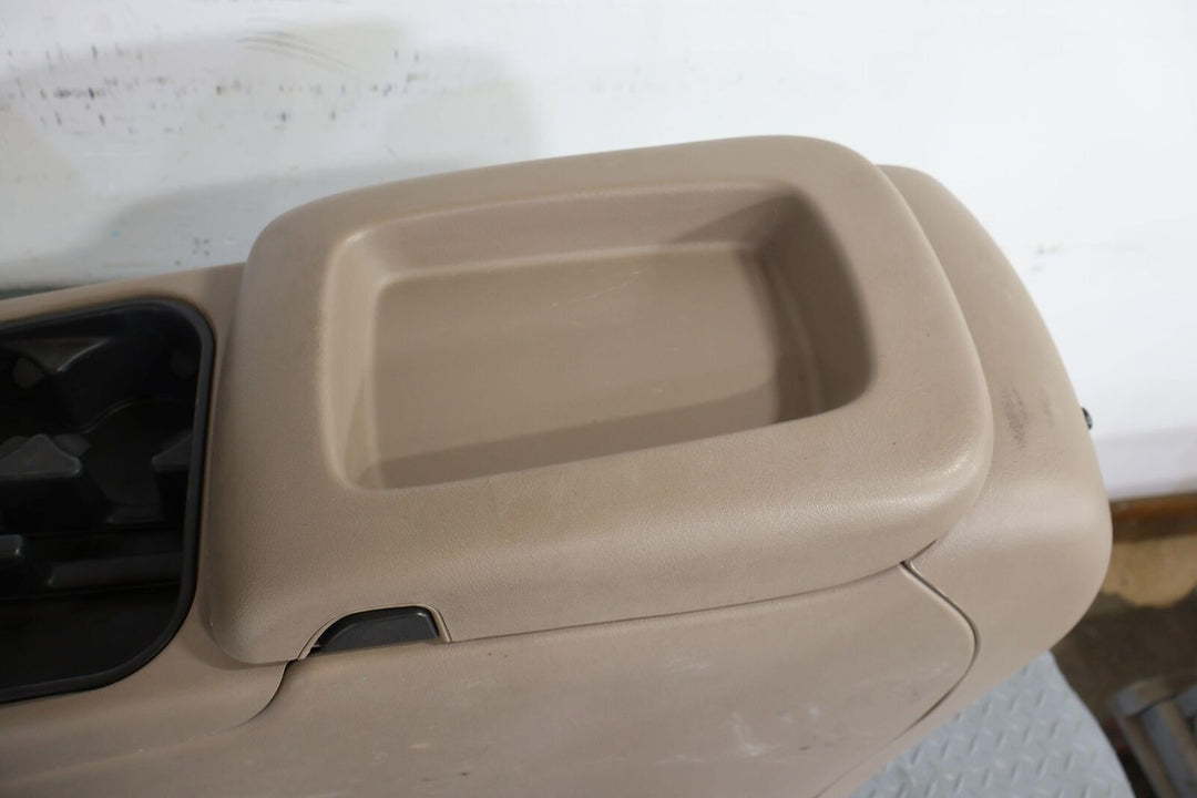 03-06 Yukon/Suburban/Silverado Center Floor Console (Neutral 522) W/ Lid