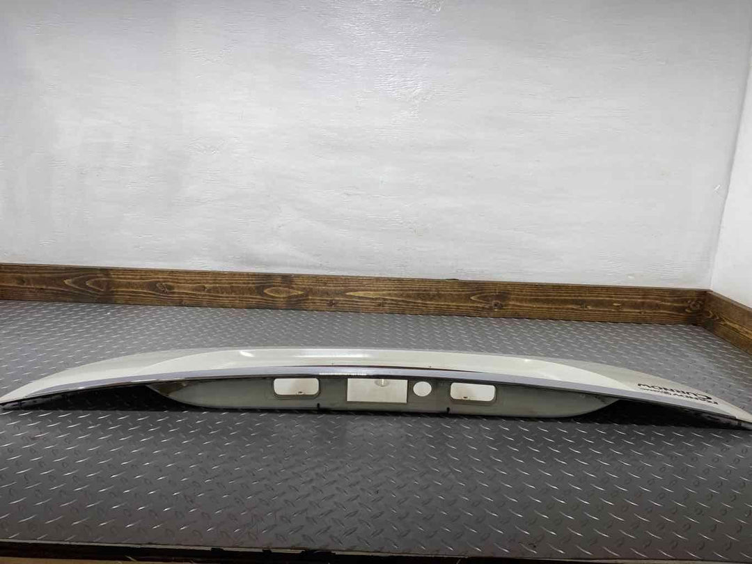 03-09 Mercedes E350 W211 Rear Tail Finish Pael (Calcite White 650U) See Notes