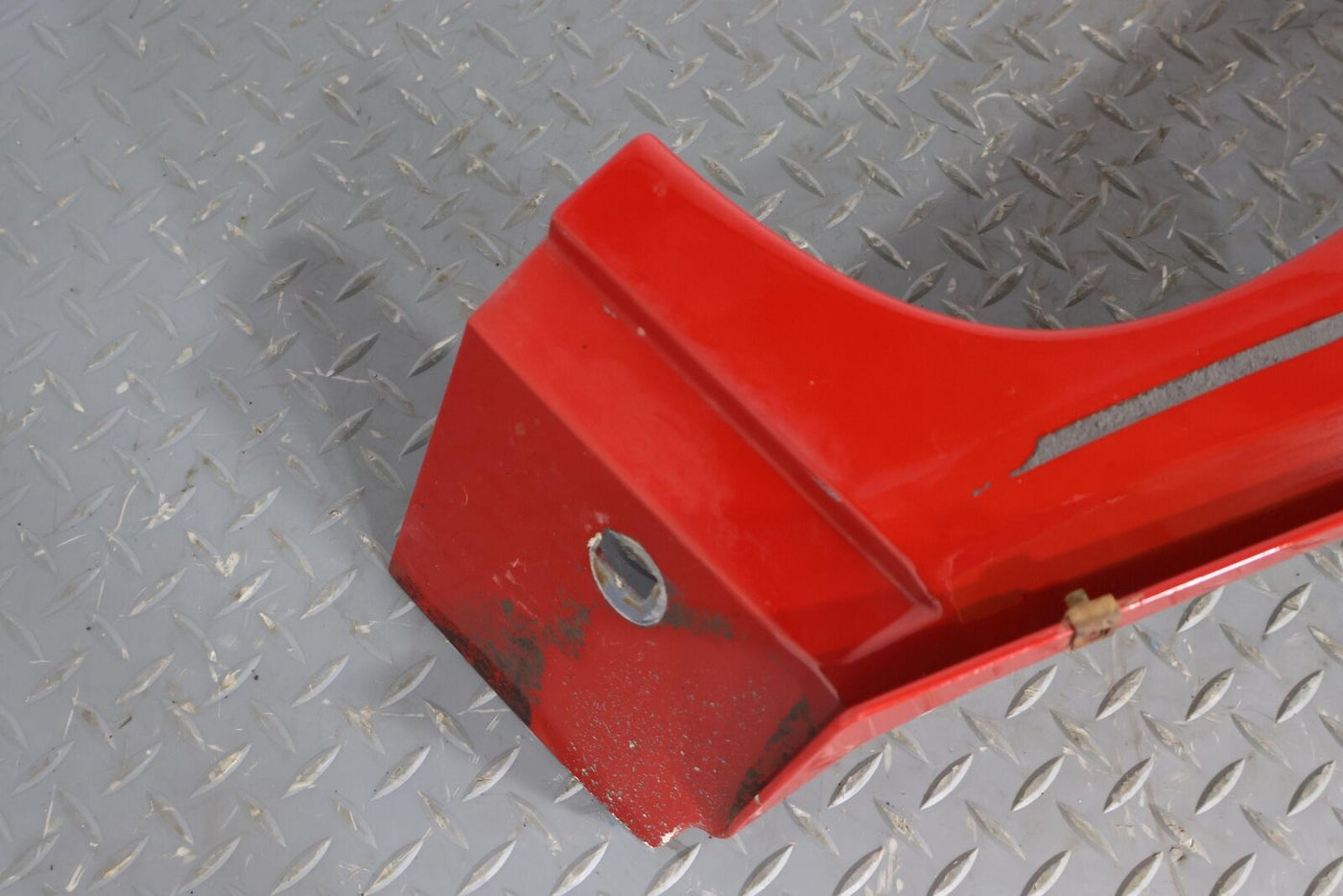 03-09 Hummer H2 Right RH OEM Front Fender Bare (Victory Red 43U) See Notes