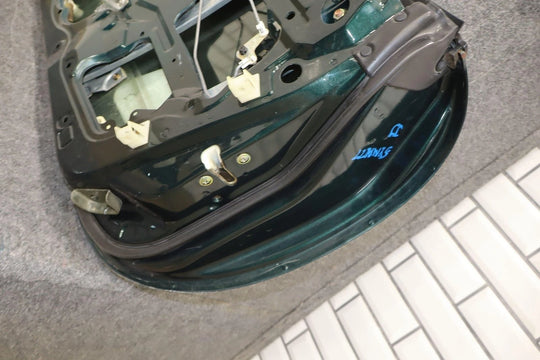 47318635