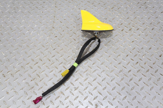 15-22 Dodge Challenger Hellcat Roof Mounted Shark Fin Antenna -Yellow Jacket PY4