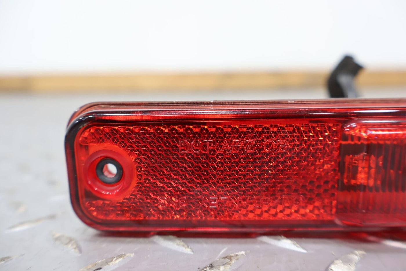 03-09 Hummer H2 Right RH Rear Red LED Side Marker Light/Lamp OEM Tested