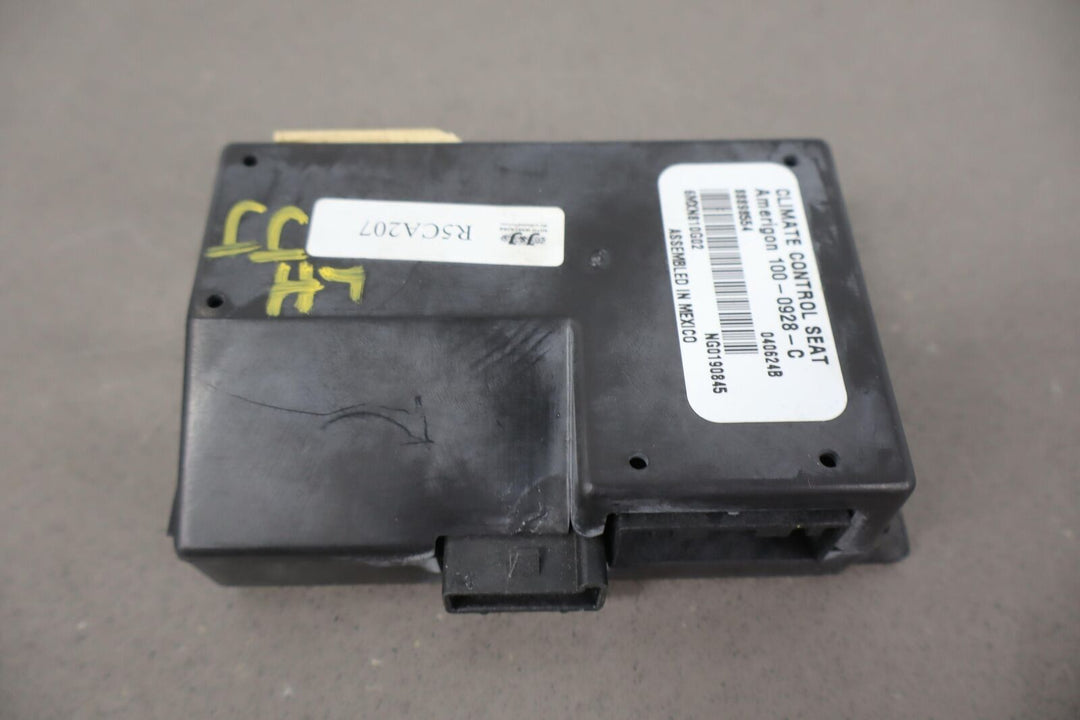 04-06 Cadillac XLR Seat Ventilation Control Module (Under LH Seat) 88898554