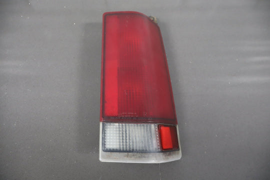 https://i.ebayimg.com/00/s/MTA2N1gxNjAw/z/mMIAAeSwvB9p1VLP/$_57.JPG?set_id=8800005007