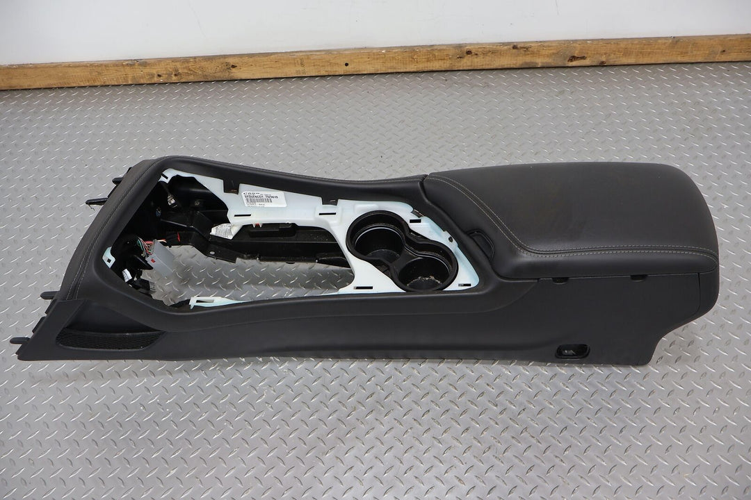 15-22 Dodge Challenger SRT8 Scat Pack Floor Console W/Lid (Black) Manual Trans