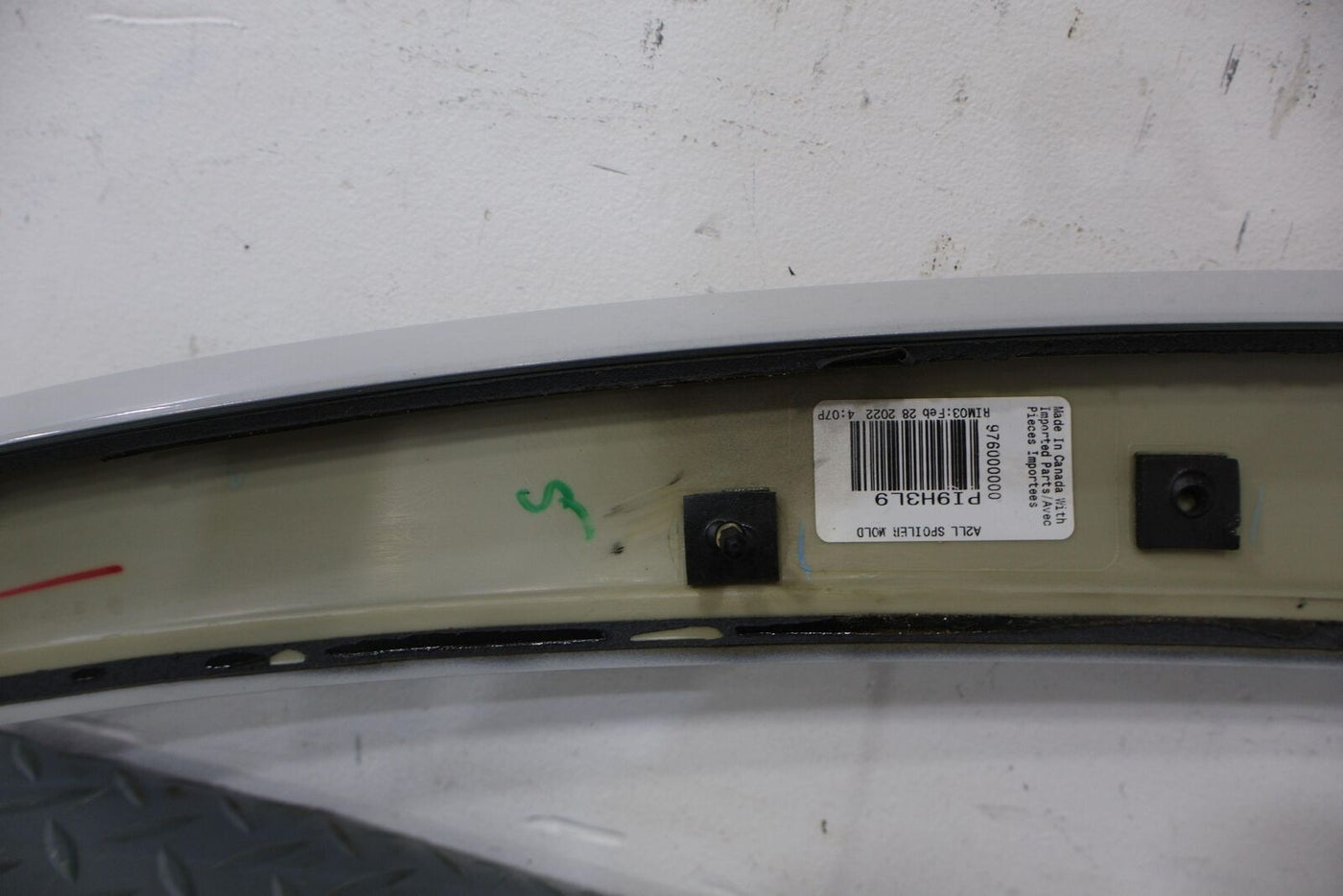 20-23 Cadillac CT5-V Rear OEM Spoiler (Rift Metallic GRW) Solid Mount