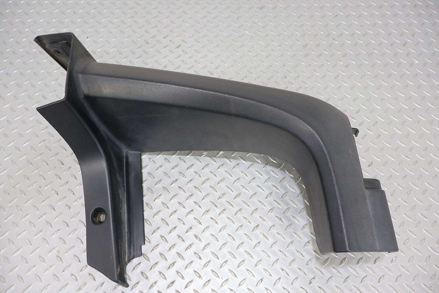 05-07 Hummer H2 SUT Pickup Right RH Roof Corner Moulding (Black) SUT ONLY