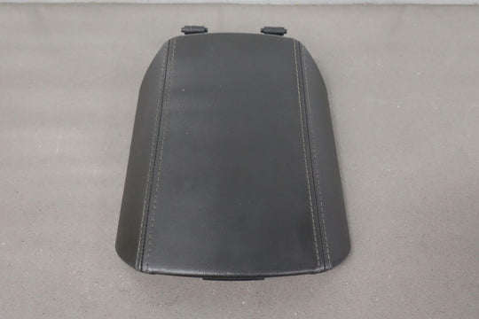 2010 Camaro SS Center Floor Console Lid (Manual) Black See Photos