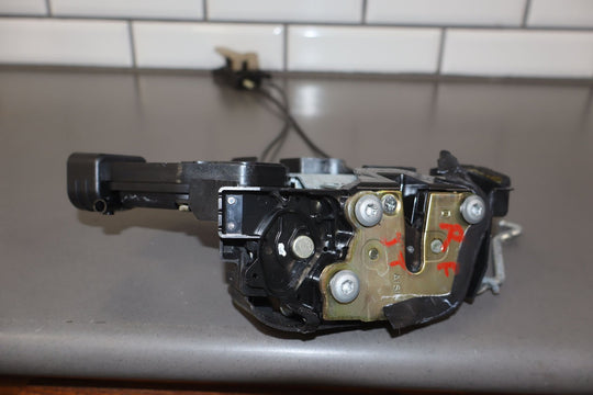 https://i.ebayimg.com/00/s/MTA2N1gxNjAw/z/Us4AAeSw5zhqBJKn/$_57.JPG?set_id=8800005007