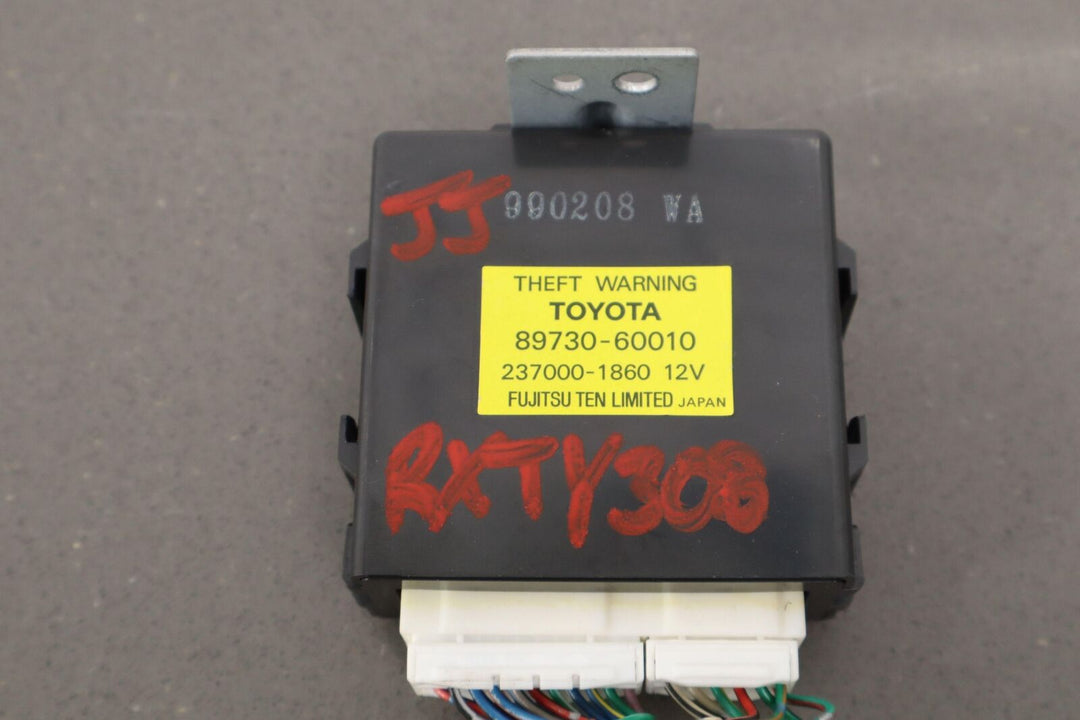 98-02 Toyota Land Cruiser / LX470 Theft-Locking Control Module (Center Dash)