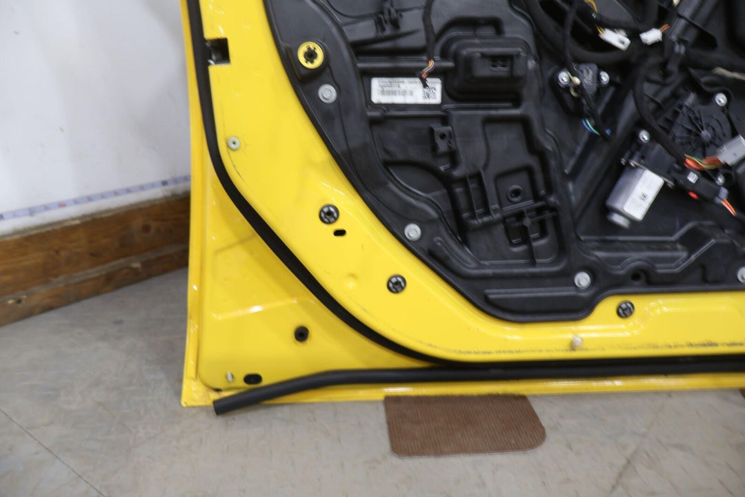 15-22 Dodge Charger Front Left LH Door W/ Glass (Yellow Jacket PY4) See Notes